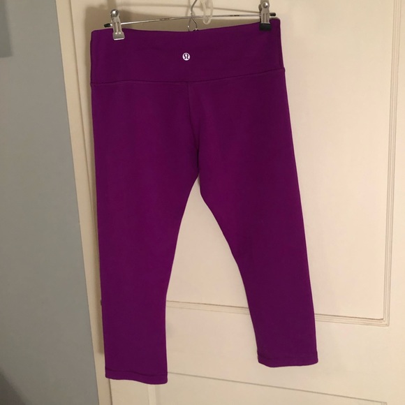 lululemon athletica Pants - Lululemon Wunder Under Reversible Crop Leggings